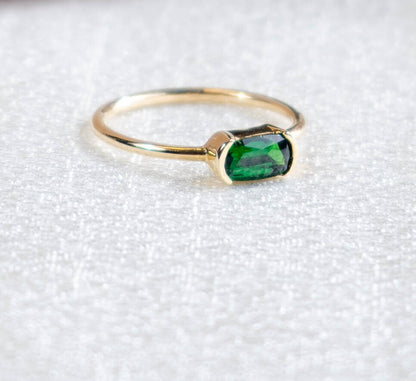 Iris - Eden Tsavorite Ring 0.65 ct