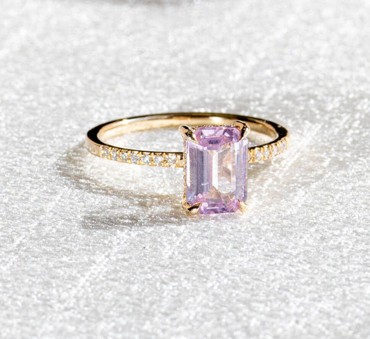 Aurora Solitaire Pavé Ring - Lavender Sapphire & Diamond 1.95